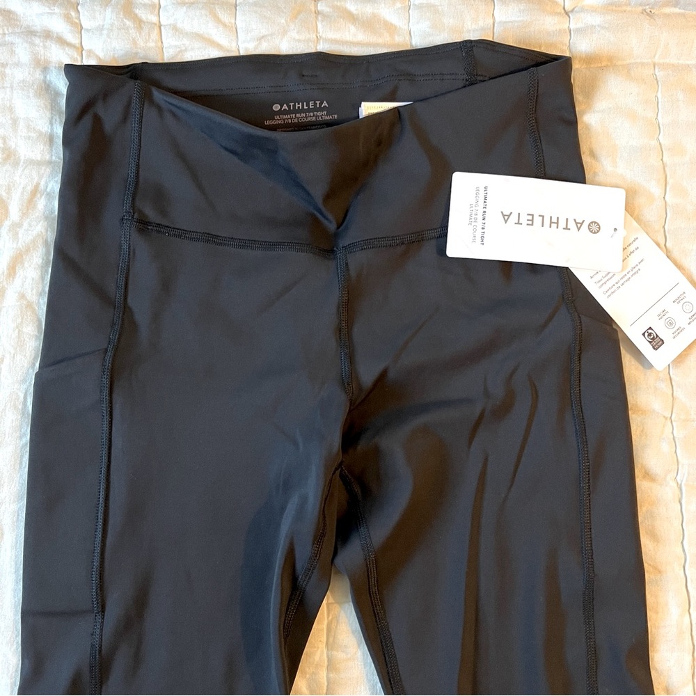 NWT Athleta Ultimate Run 7/8 Tights (Size M)